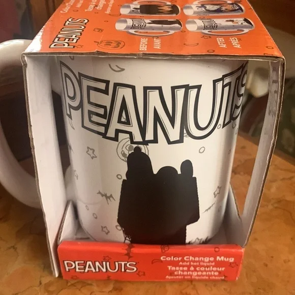 Peanuts Snoopy Halloween Color Changing Mug NEW - Picture 4 of 5